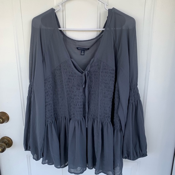 American Eagle Outfitters Tops - American eagle flowy top